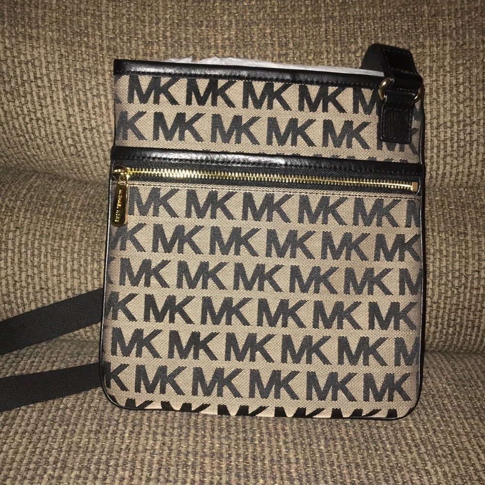 Michael Kors Crossbody Bag